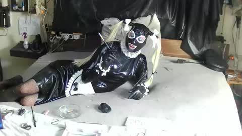 smokeslut365 online show from 15, 2, 2026