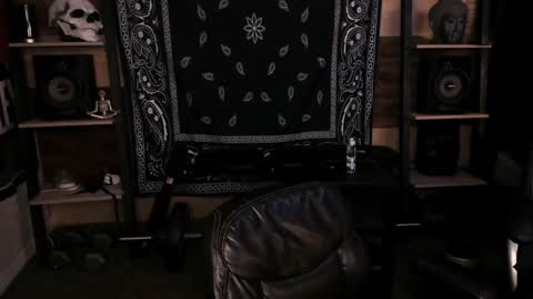 Smokey915 online show from 30, 12, 2024