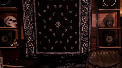 Smokey915 online show from 8, 1, 2025