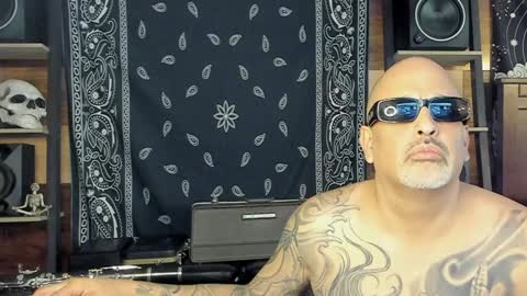 Smokey915 online show from 8, 1, 2025