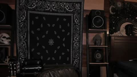 Smokey915 online show from 12, 1, 2025