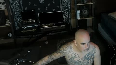 Smokey915 online show from 15, 1, 2025