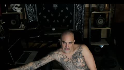 Smokey915 online show from 19, 1, 2025