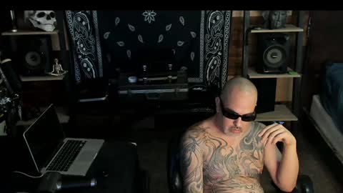 Smokey915 online show from 19, 1, 2025