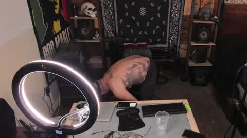 Smokey915 online show from 24, 1, 2025