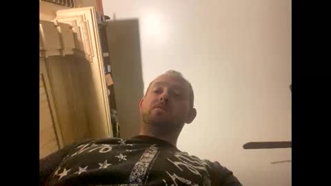 Snapshot of smokeymt420 chatting on 1, 1, 2025 smokeymt420 online show from 1, 1, 2025