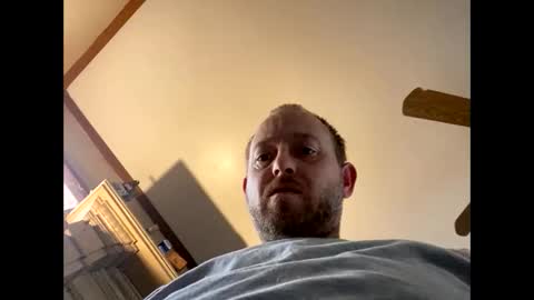 Snapshot of smokeymt420 chatting on 2, 1, 2025 smokeymt420 online show from 2, 1, 2025