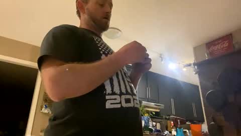 Snapshot of smokeymt420 chatting on 28, 2, 2025 smokeymt420 online show from 28, 2, 2025