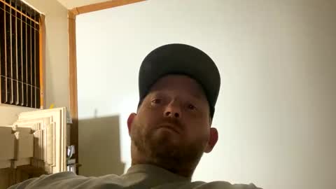 Snapshot of smokeymt420 chatting on 12, 3, 2025 smokeymt420 online show from 12, 3, 2025