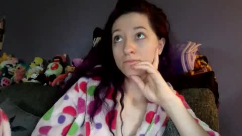 Snapshot of smokinsailorscout chatting on 18, 11, 2025 smokinsailorscout online show from 18, 11, 2025