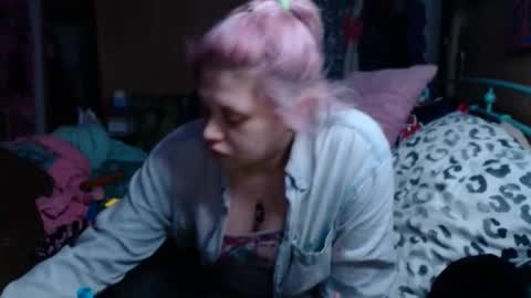 DIAN dee-ann online show from 22, 1, 2025