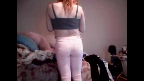 Snapshot of smolgothwitch chatting on 18, 2, 2025 SmolHungGothWitch online show from 18, 2, 2025