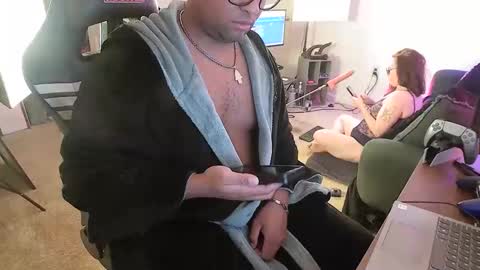 Smoothj2011 online show from 9, 1, 2026