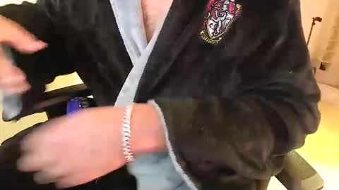 Smoothj2011 online show from 10, 2, 2026