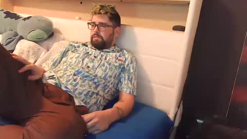 Snapshot of snackonzach chatting on 11, 10, 2025 snackonzach online show from 11, 10, 2025