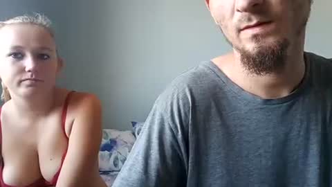 Snapshot of sneakylildevils chatting on 3, 5, 2026 Sneakylildevils online show from 3, 5, 2026