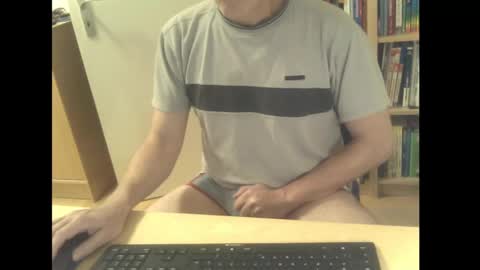 Snapshot of sneaxfreund chatting on 10, 3, 2025 sneaxfreund online show from 10, 3, 2025