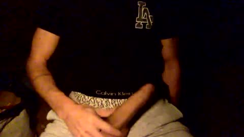 snoopy5644 online show from 9, 12, 2024