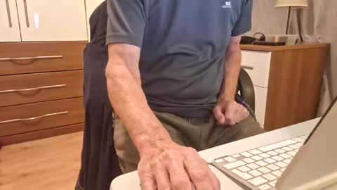 Snooty online show from 7, 10, 2025