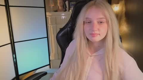 Ellie online show from 7, 6, 2026