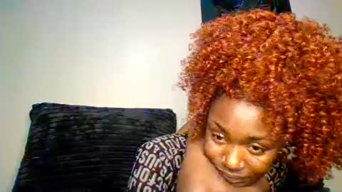 Snapshot of snowie_eyes chatting on 24, 6, 2026 Snowie eyes online show from 24, 6, 2026