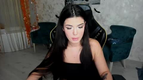 snowingwinter online show from 3, 11, 2025