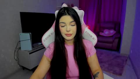 Snapshot of snowingwinter chatting on 24, 2, 2026 snowingwinter online show from 24, 2, 2026