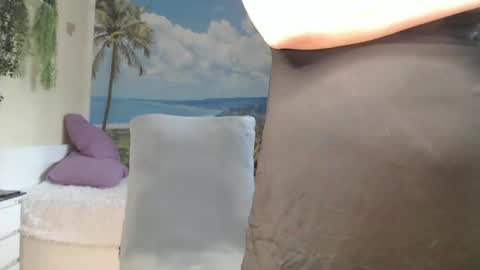 Snapshot of soaring_love chatting on 27, 4, 2026 Masha online show from 27, 4, 2026