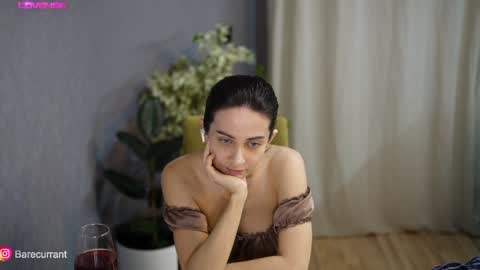 Yesenia online show from 24, 12, 2024