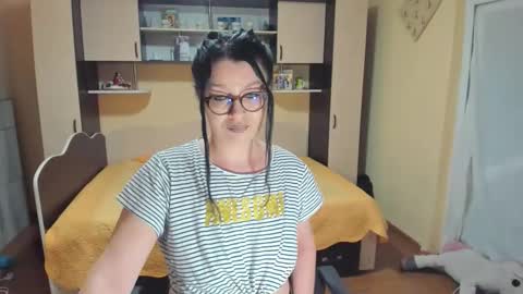 Snapshot of soffy_skye chatting on 3, 2, 2026 Soffy online show from 3, 2, 2026