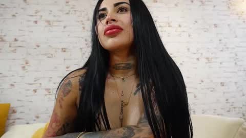 sofhia cruz online show from 13, 2, 2026