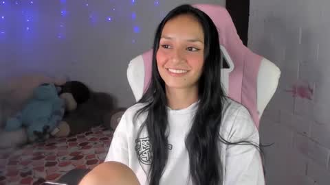 sofia online show from 8, 10, 2025