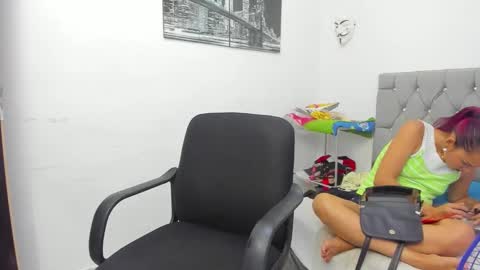 SOFI AND SANTY online show from 26, 11, 2025