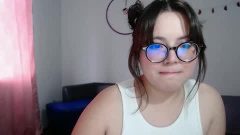 Sofi Lynch online show from 20, 11, 2025