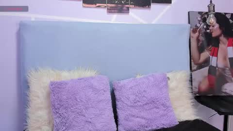 Sofi Noa online show from 4, 3, 2025