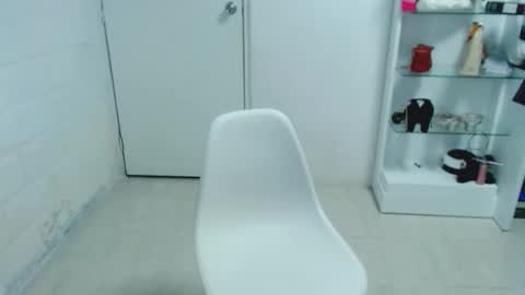 sofia vene  online show from 19, 9, 2025