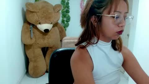 Snapshot of sofia_762254 chatting on 7, 5, 2026 sofia_762254 online show from 7, 5, 2026