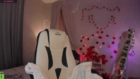 Sofia Gaze online show from 24, 2, 2026