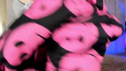 Snapshot of sofia_kay_ chatting on 11, 7, 2026 S O F I A online show from 11, 7, 2026