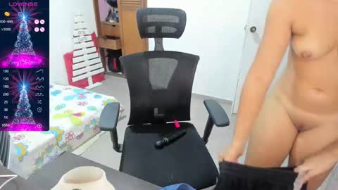 sofia_new online show from 2, 1, 2025