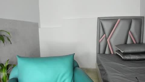 Snapshot of sofia_villareal chatting on 26, 9, 2025 Sofa online show from 26, 9, 2025