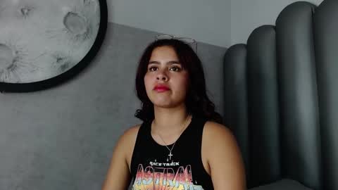 Snapshot of sofia_villareal chatting on 30, 9, 2025 Sofa online show from 30, 9, 2025