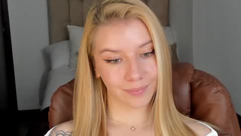 Sofia online show from 9, 12, 2024