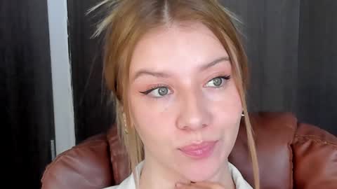 Sofia online show from 28, 1, 2025