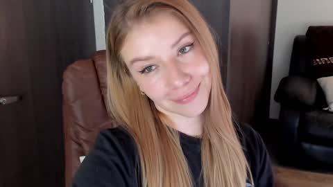 Sofia online show from 2, 2, 2025