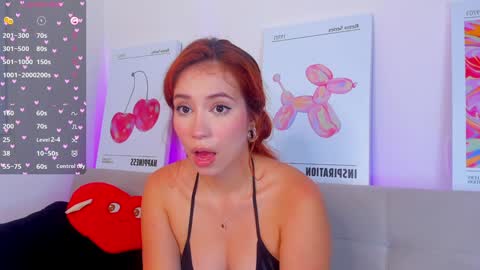  SOFA FERRER  online show from 27, 1, 2025