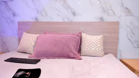 SOFI  online show from 1, 12, 2025