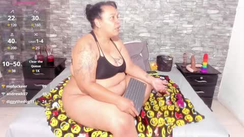 Vicky  online show from 30, 1, 2025