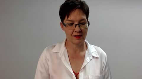 Sofie Velvet online show from 8, 1, 2025