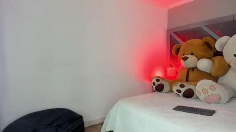  sofie  online show from 25, 10, 2025